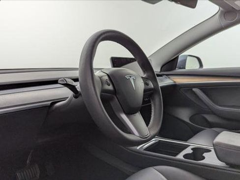 Used 2023 Tesla Model 3 Standard Range RWD image 23