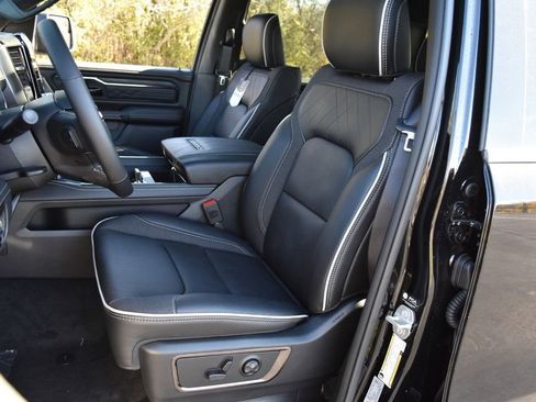 New 2026 RAM 1500 Limited w/ Trailer Tow Group image 11