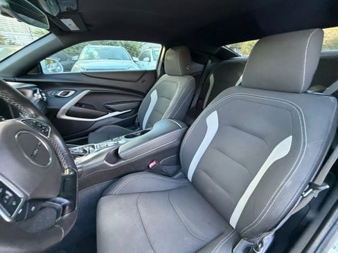 Used 2019 Chevrolet Camaro LT image 17