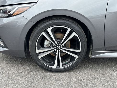 Used 2023 Nissan Sentra SR w/ SR Premium Package FWD image 10