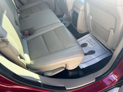 Used 2011 Jeep Grand Cherokee Limited w/ Trailer Tow Group IV image 11