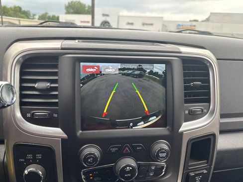 Used 2018 RAM 2500 Big Horn w/ Harvest Edition AWD/4WD image 13