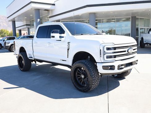 Used 2025 Ford F350 Platinum image 8