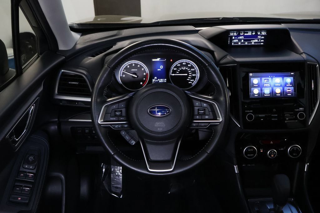 Used 2023 Subaru Forester Premium AWD/4WD image 20