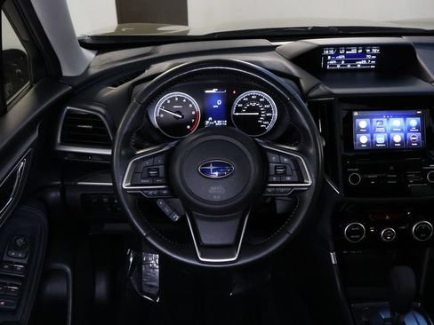 Used 2023 Subaru Forester Premium AWD/4WD image 20