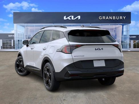 New 2026 Kia Sportage X-Line w/ X-Line Technology Package image 5