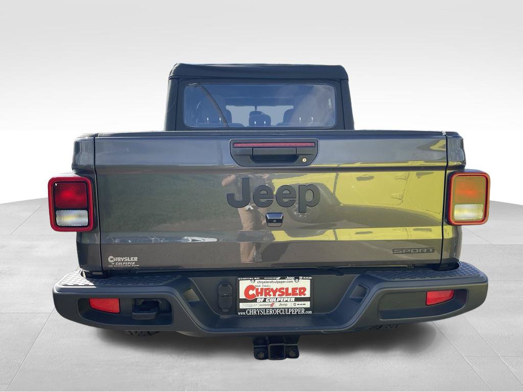 Used 2021 Jeep Gladiator Sport w/ Trailer Tow Package AWD/4WD image 12