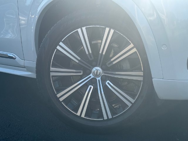 Used 2020 Volvo XC90 T6 Inscription w/ Advanced Package AWD/4WD image 2