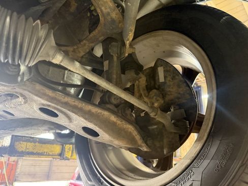Used 2001 MAZDA MX-5 Miata RWD image 82