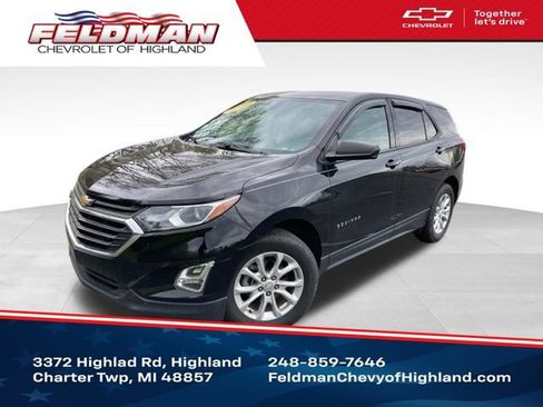 Used 2019 Chevrolet Equinox LS w/ LS Convenience Package AWD/4WD image 1