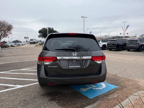 Used 2016 Honda Odyssey EX image 4