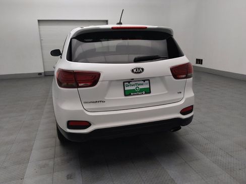 Used 2020 Kia Sorento LX image 6