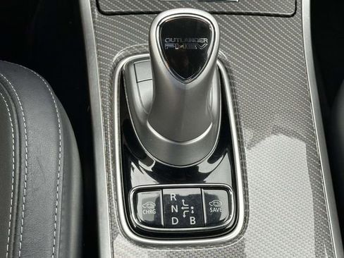 Used 2020 Mitsubishi Outlander GT image 20