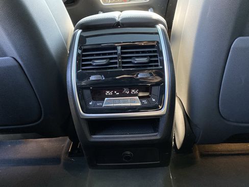 Used 2026 BMW X6 xDrive40i w/ Climate Comfort Package image 26