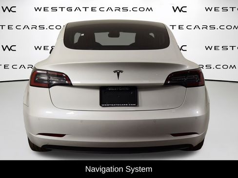 Used 2020 Tesla Model 3 Standard Range image 10