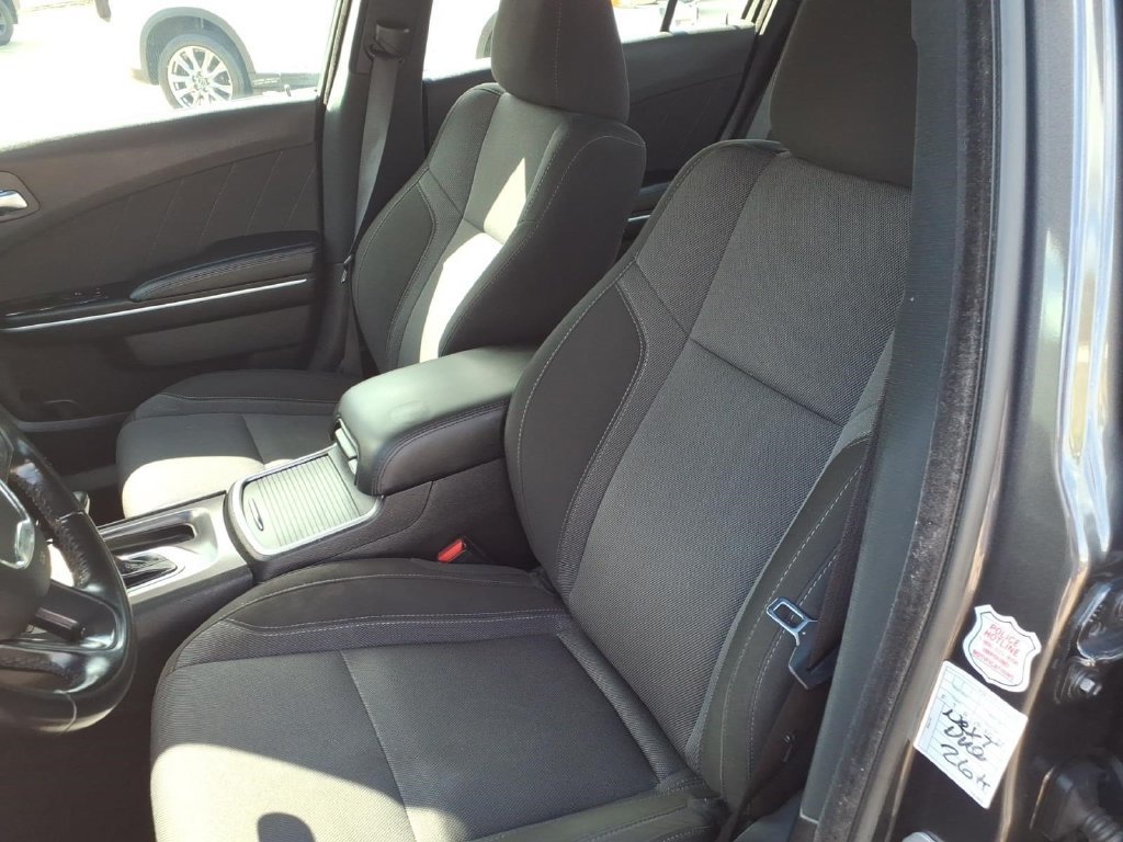 Used 2022 Dodge Charger SXT RWD image 19