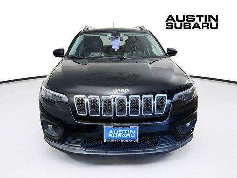 Used 2020 Jeep Cherokee Latitude Plus w/ Cold Weather Group FWD image 2