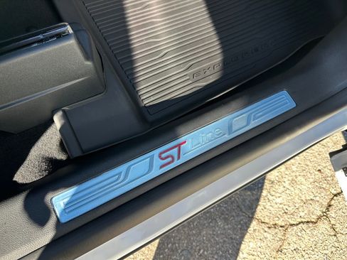 New 2026 Ford Explorer ST-Line w/ ST-Line Street Pack image 42