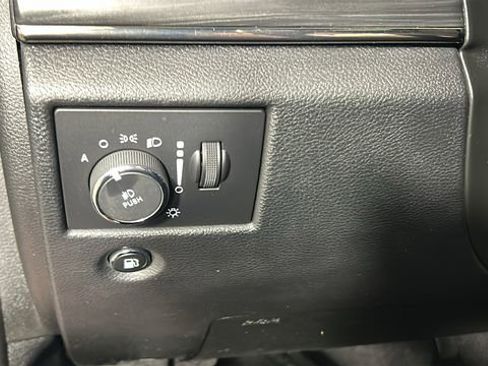 Used 2020 Jeep Grand Cherokee Limited X AWD/4WD image 19
