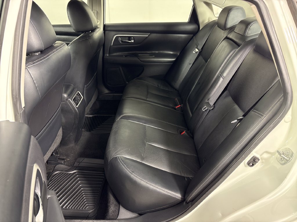 Used 2018 Nissan Altima 2.5 SL FWD image 25