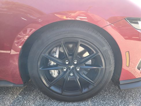 Used 2024 Ford Mustang GT Premium RWD image 7
