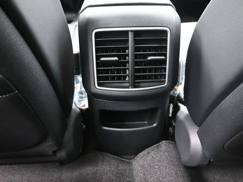 New 2026 Kia Sportage SX FWD image 32