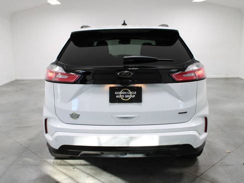 Used 2022 Ford Edge SE w/ Black Appearance Package image 8