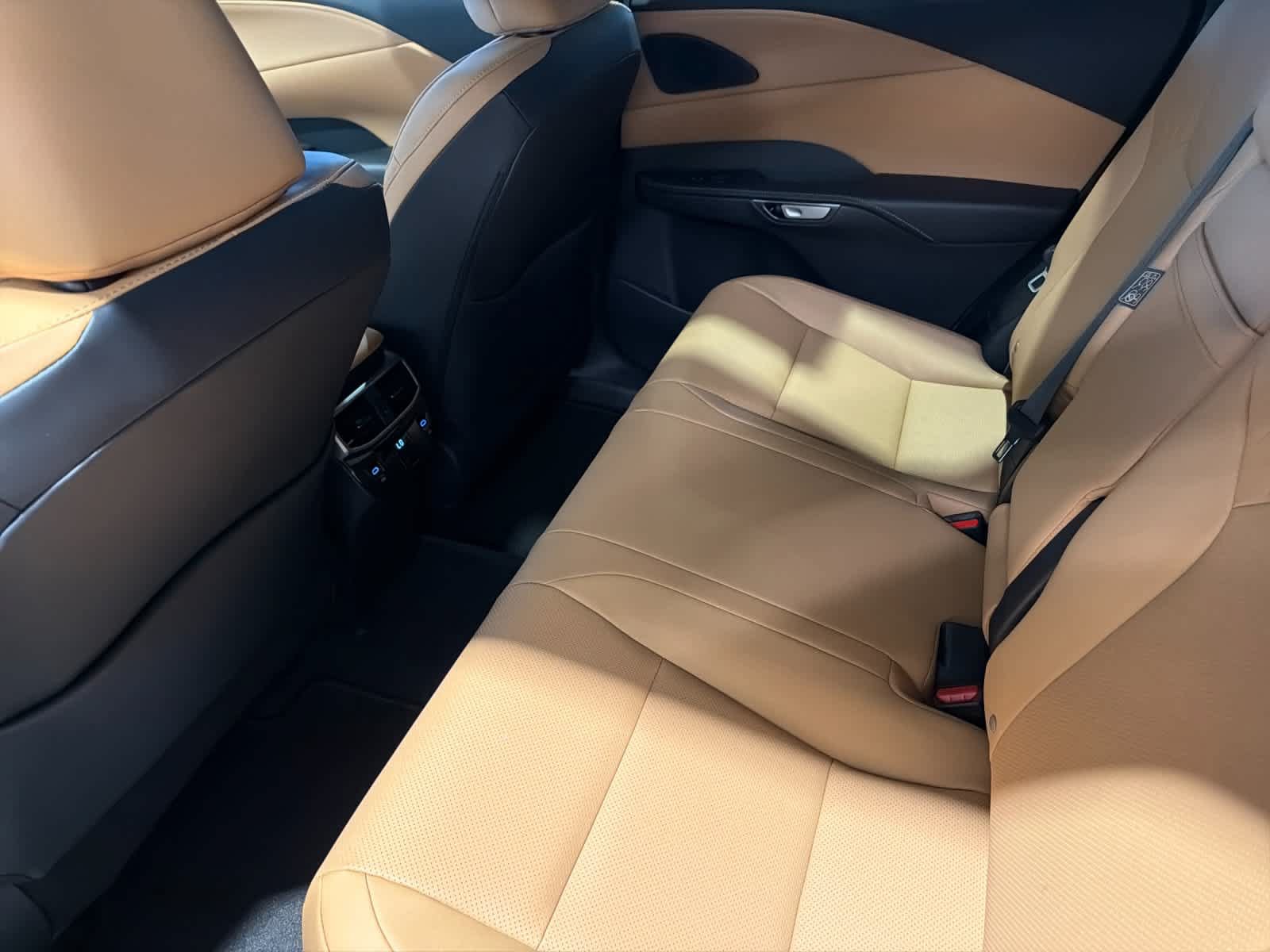New 2026 Lexus RX 350 Premium w/ Convenience Package FWD image 4