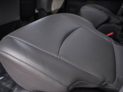 Used 2021 Toyota Sienna XLE image 34