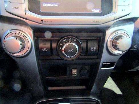 Used 2016 Toyota 4Runner SR5 image 13