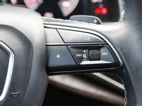 Used 2021 Audi Q8 Premium w/ Convenience Package image 27