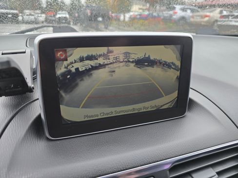 Used 2016 MAZDA MAZDA3 s Touring image 15