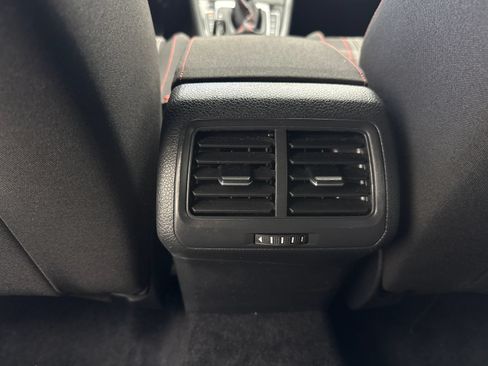 Used 2017 Volkswagen GTI S FWD image 38