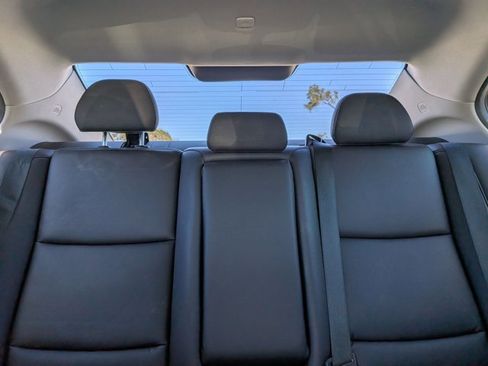 Used 2016 Acura TLX image 17