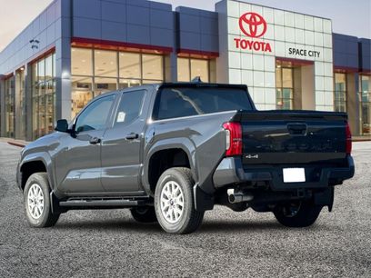 New 2026 Toyota Tacoma SR5