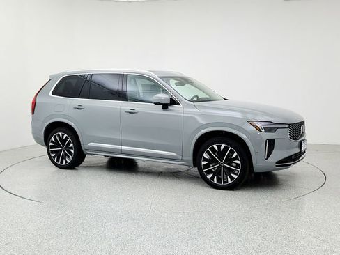 New 2026 Volvo XC90 B6 Plus w/ Protection Package Premier image 3