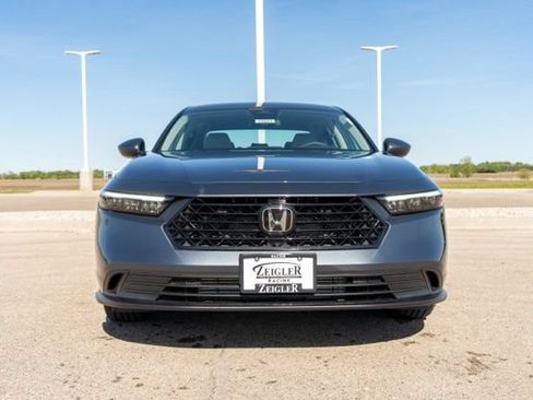 Used 2023 Honda Accord LX image 2