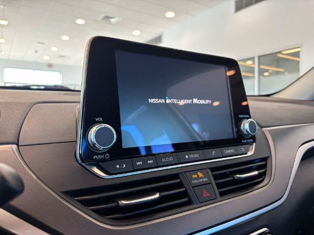 Certified 2025 Nissan Altima 2.5 SR AWD/4WD image 21