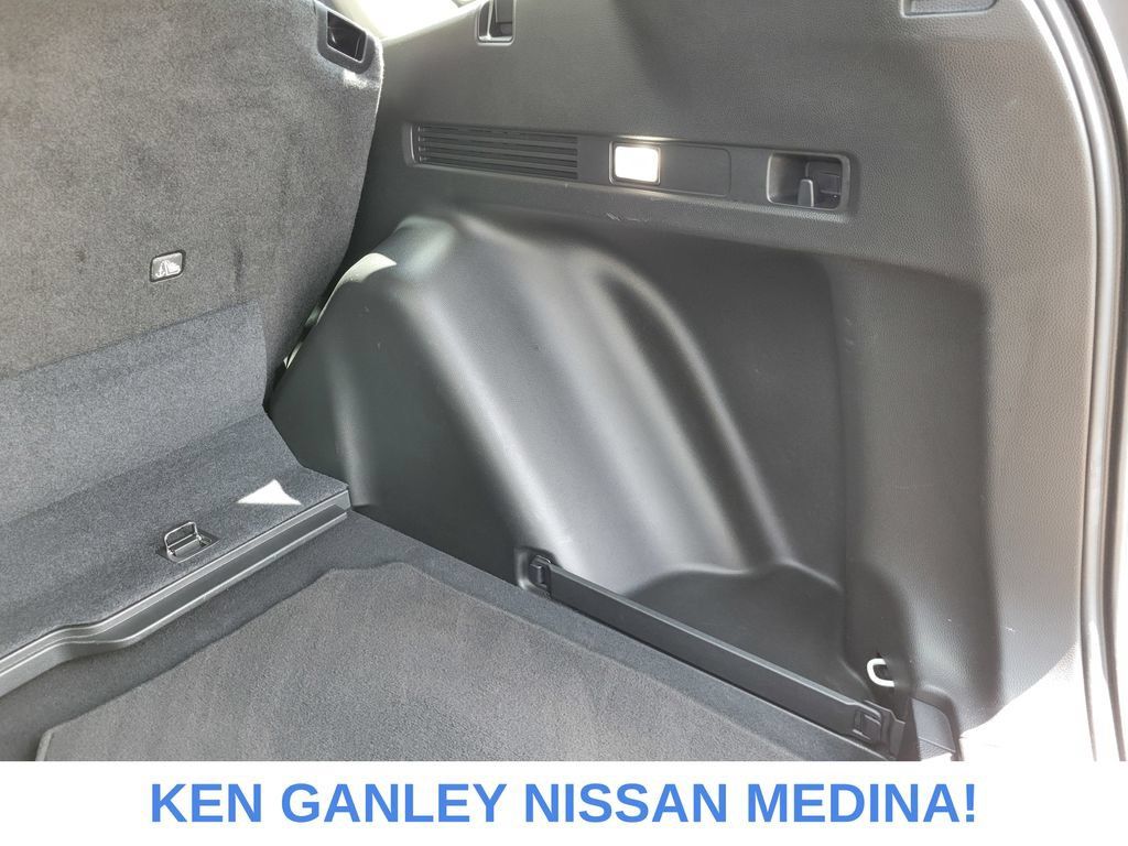 Used 2023 Honda CR-V LX image 43