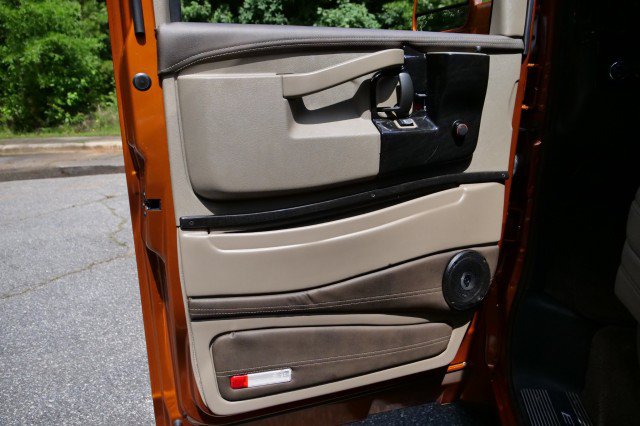 Used 2025 GMC Savana 2500 Extended w/ Driver Convenience Package RWD image 24