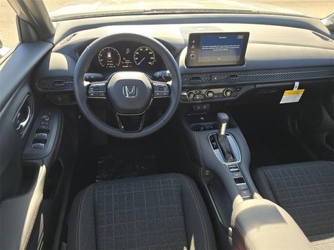 Used 2026 Honda HR-V Sport image 27