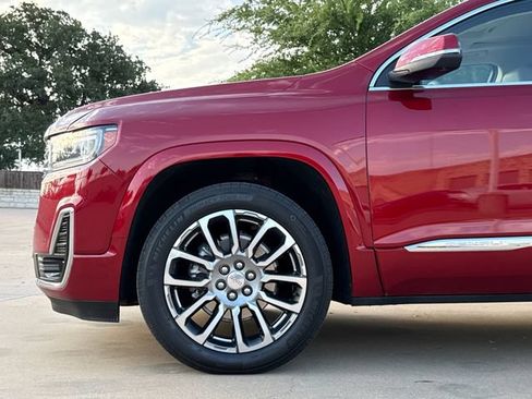Used 2023 GMC Acadia Denali w/ Denali Ultimate Package FWD image 5