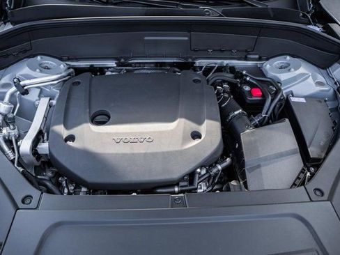 New 2026 Volvo XC90 B6 Ultra w/ Protection Package image 19