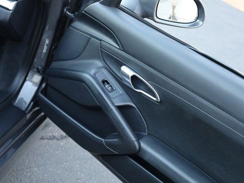 Used 2013 Porsche Boxster image 40