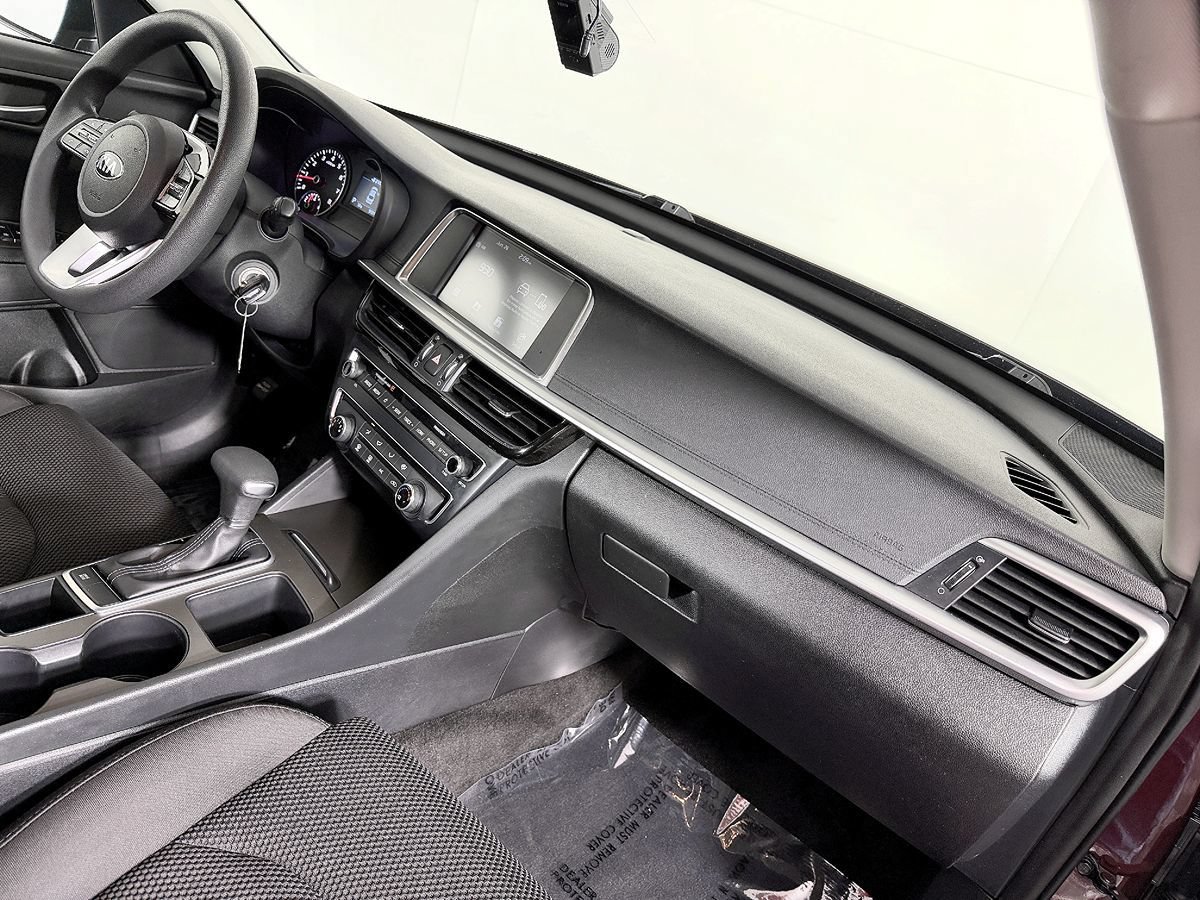 Used 2020 Kia Optima LX FWD image 43