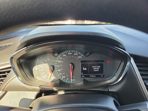 Used 2017 Chevrolet Trax LT FWD image 27