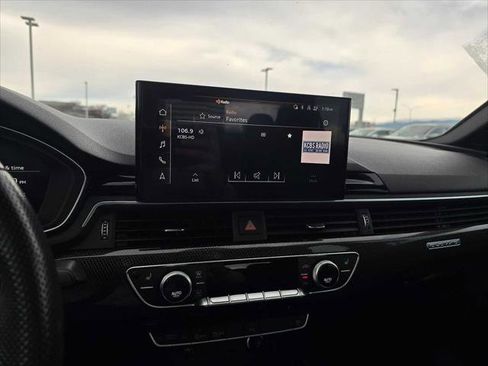 Used 2022 Audi S4 Premium Plus image 27