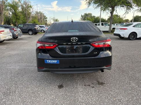 Used 2023 Toyota Camry LE image 4