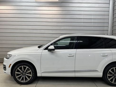 Used 2017 Audi Q7 3.0T Premium Plus AWD/4WD image 3