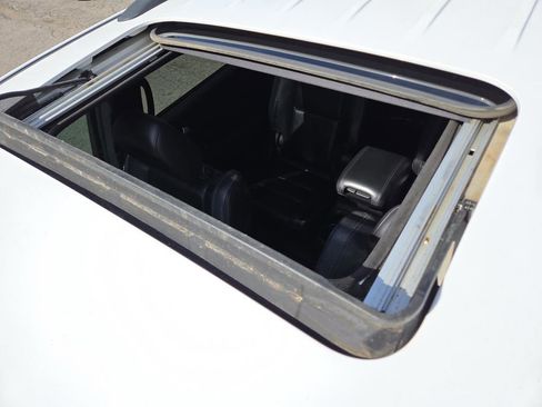 Used 2022 Dodge Durango Citadel RWD image 3